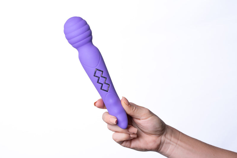 ZOE Twisty USB Rechargeable Dual Vibrating Pleasure Wand