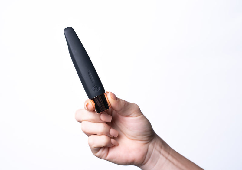 ASPEN 15-Function Rechargeable Wireless Flickering Tip Vibrator
